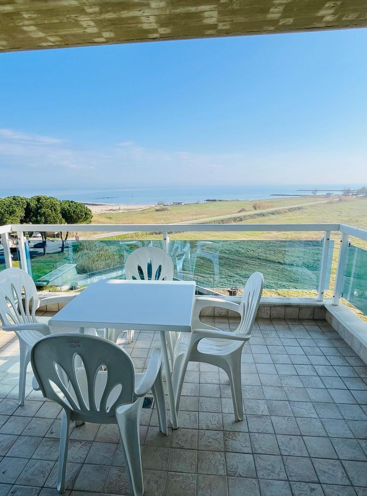 Elena Club Resort Silvi Marina Eksteriør billede